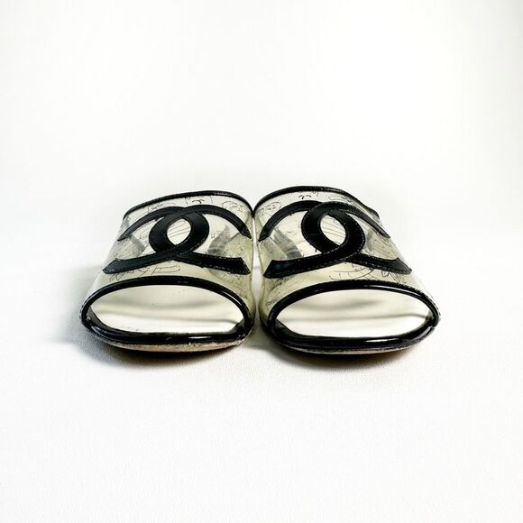 CHANEL Black White CC Sandals Size 38 US 7.5 Open Toe Flat Mules Clear PVC Print - Picture 5 of 11